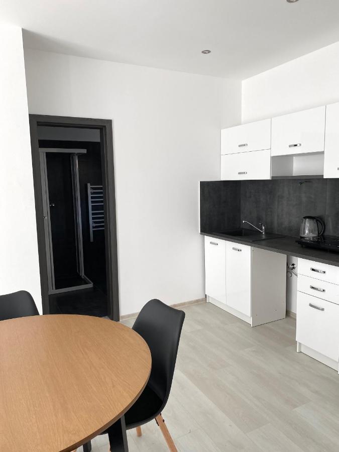 Mg Apartments Štúrovo Exteriér fotografie